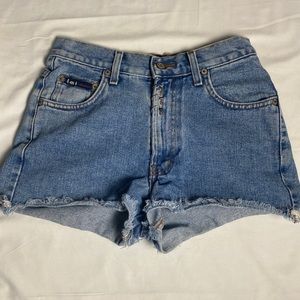Lei size 3/4 Jean Shorts